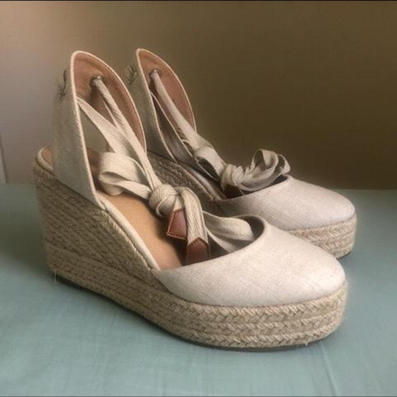 Novo Buenosaires Wedges in Linen, Size 7 AUS38 - Depop