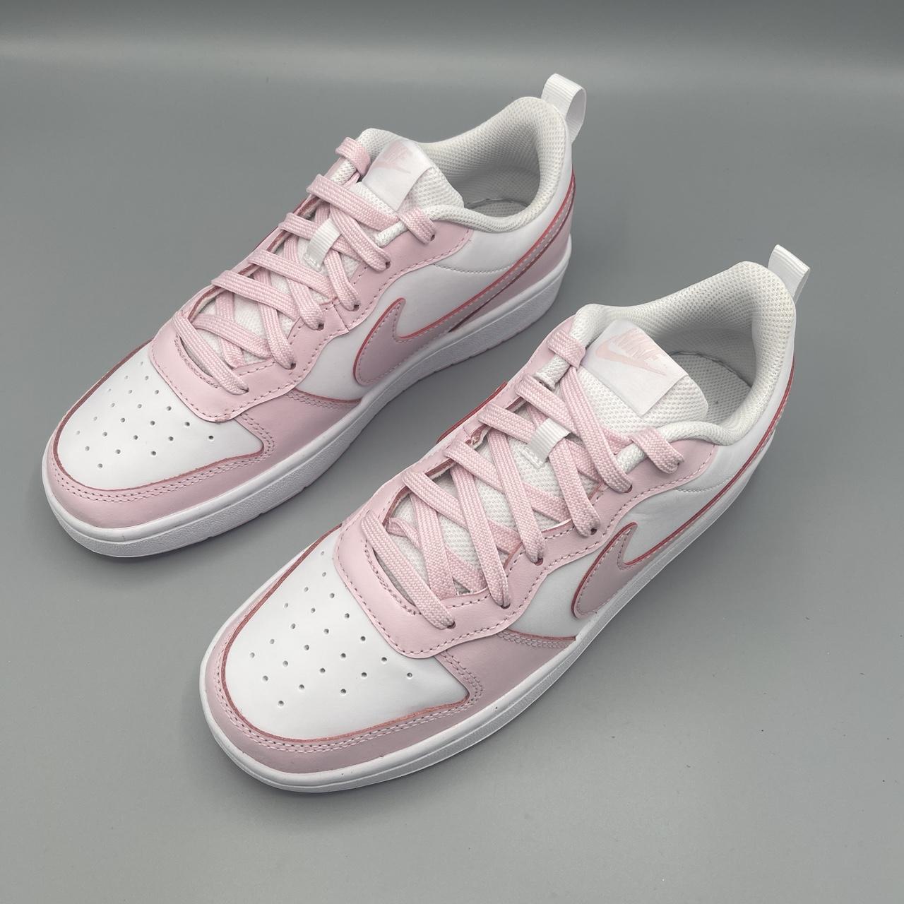 Wmns nike store court borough