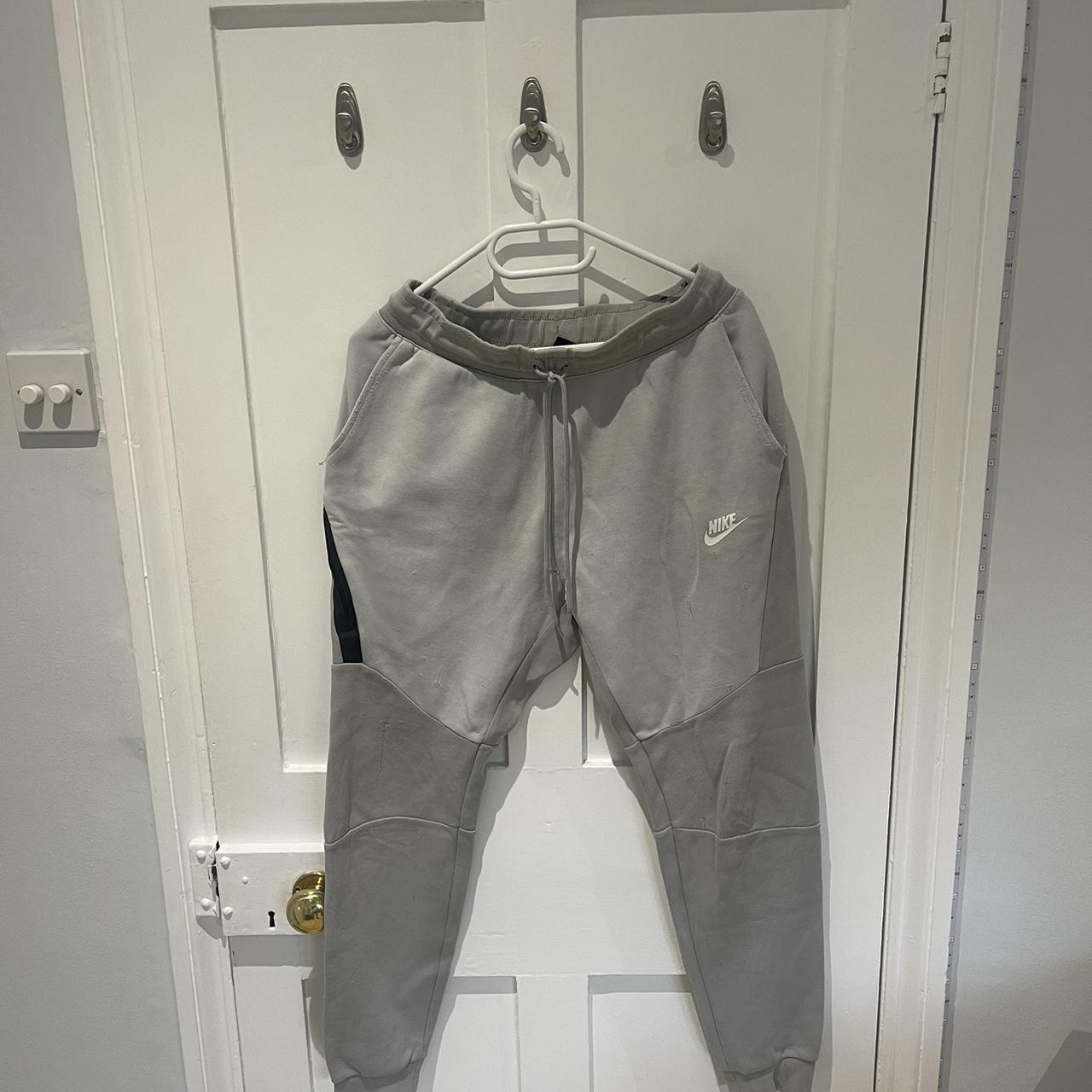 old season grey tech fleece joggers