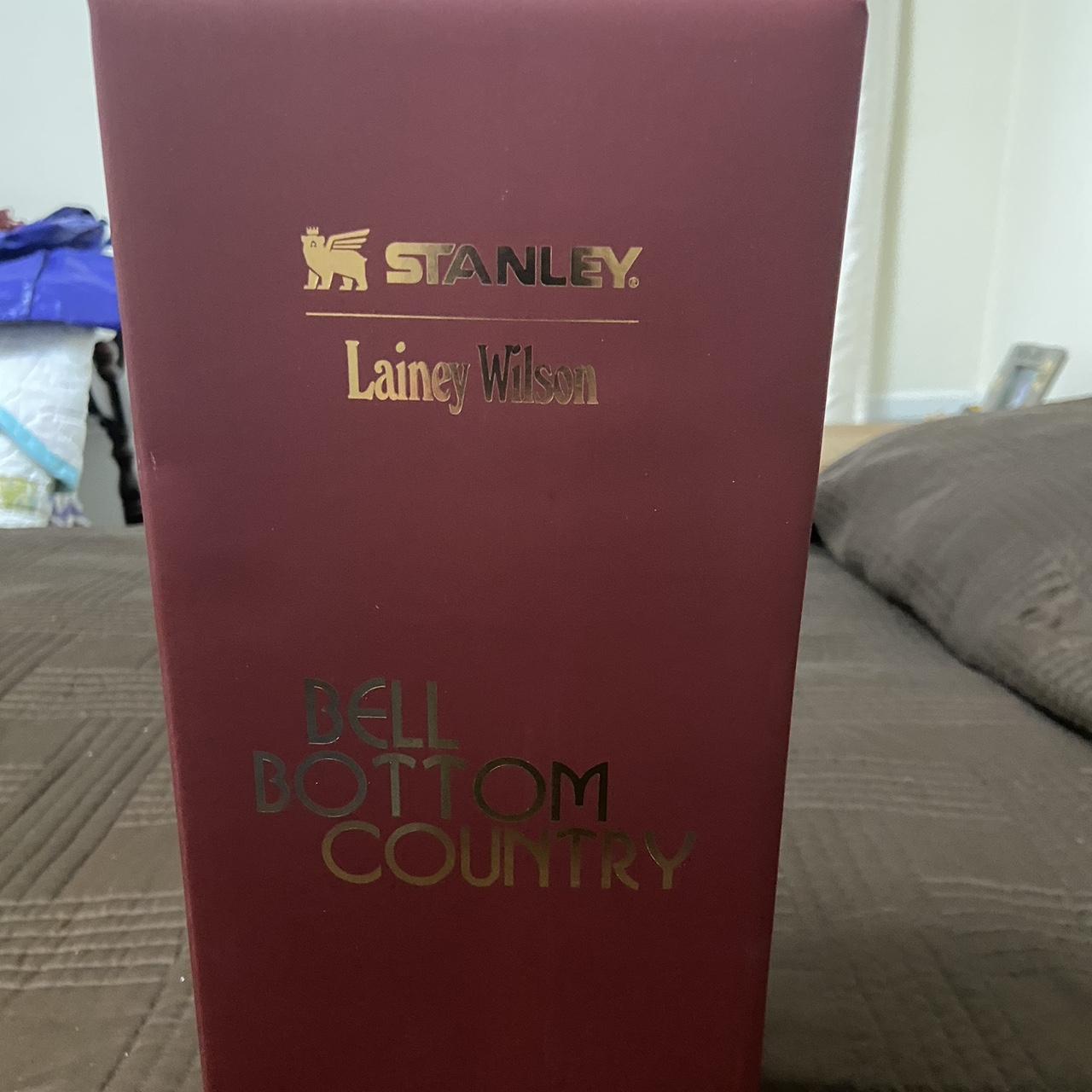 Stanley X Lainey Wilson Country Gold Tumbler - Depop