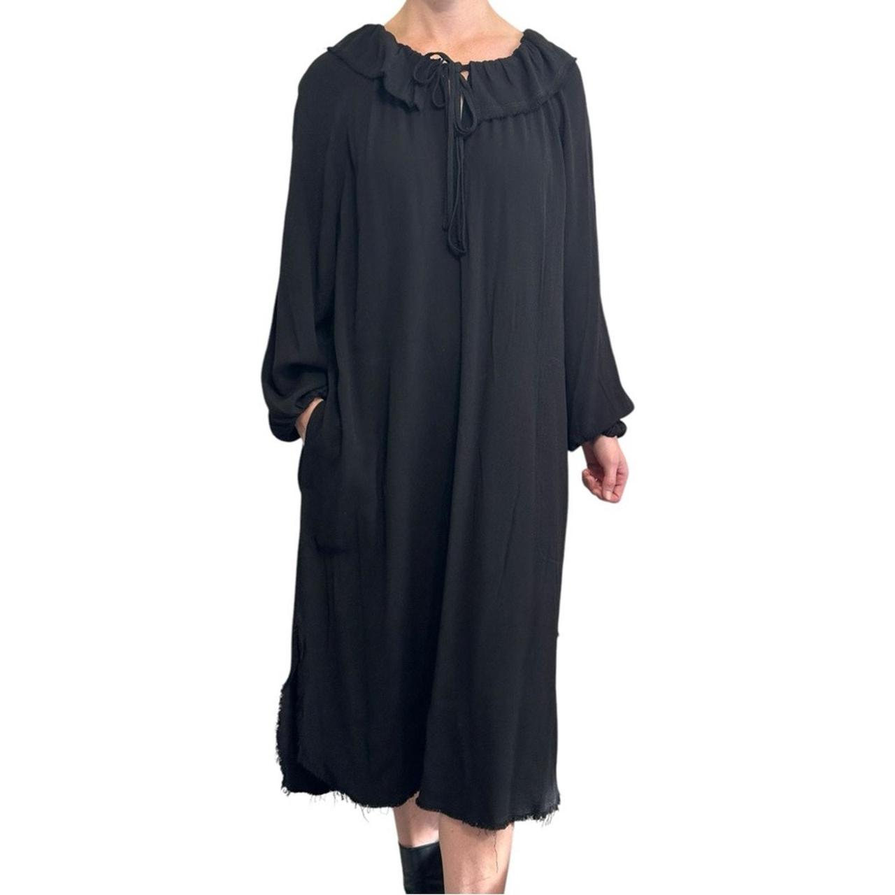 item listed by staliscloset