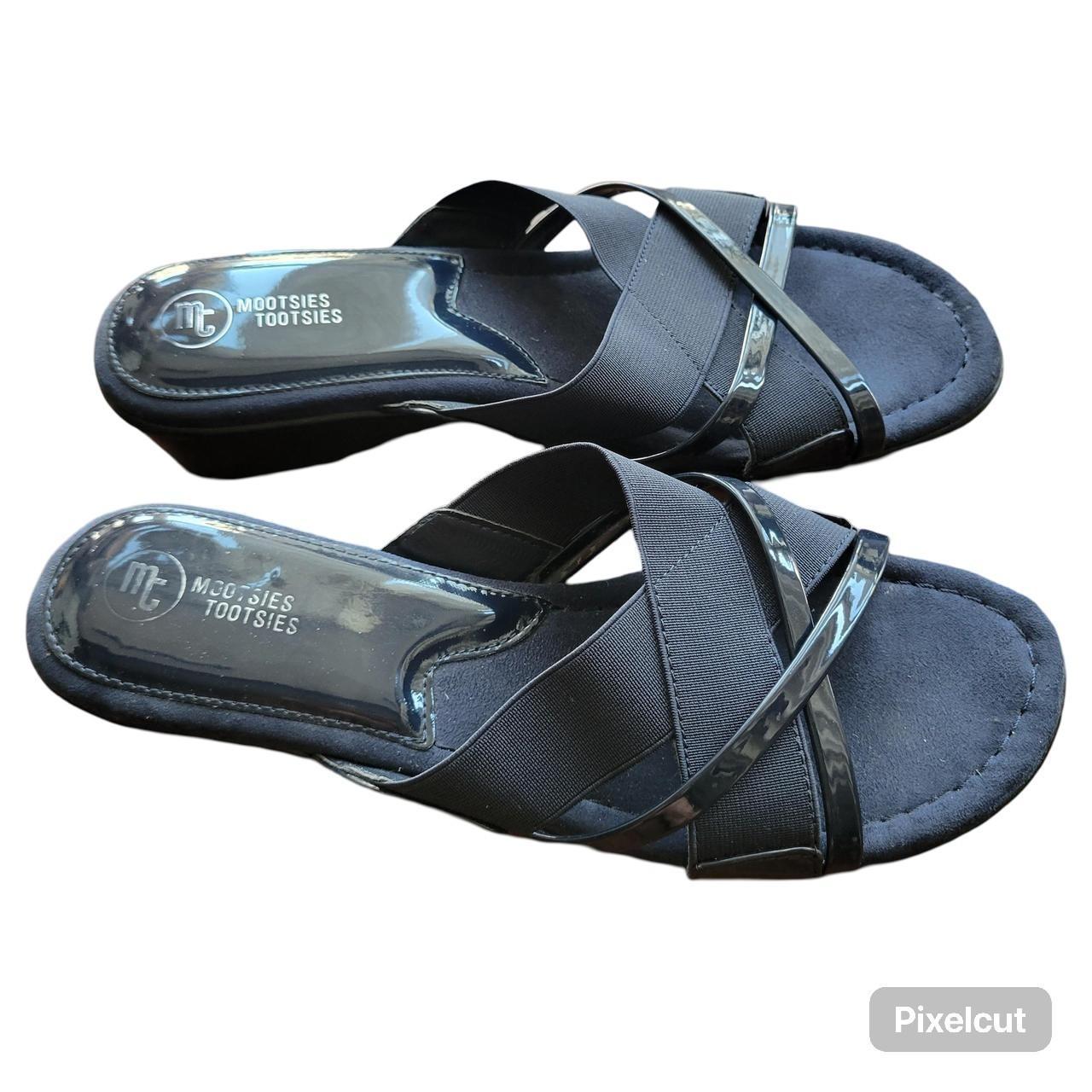 Mootsies Tootsies navy blue criss-cross strap Depop