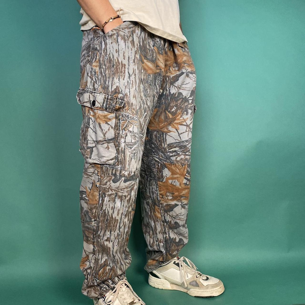 The Vintage 90s RedHead Camo Realtree Cargo Pants in - Depop