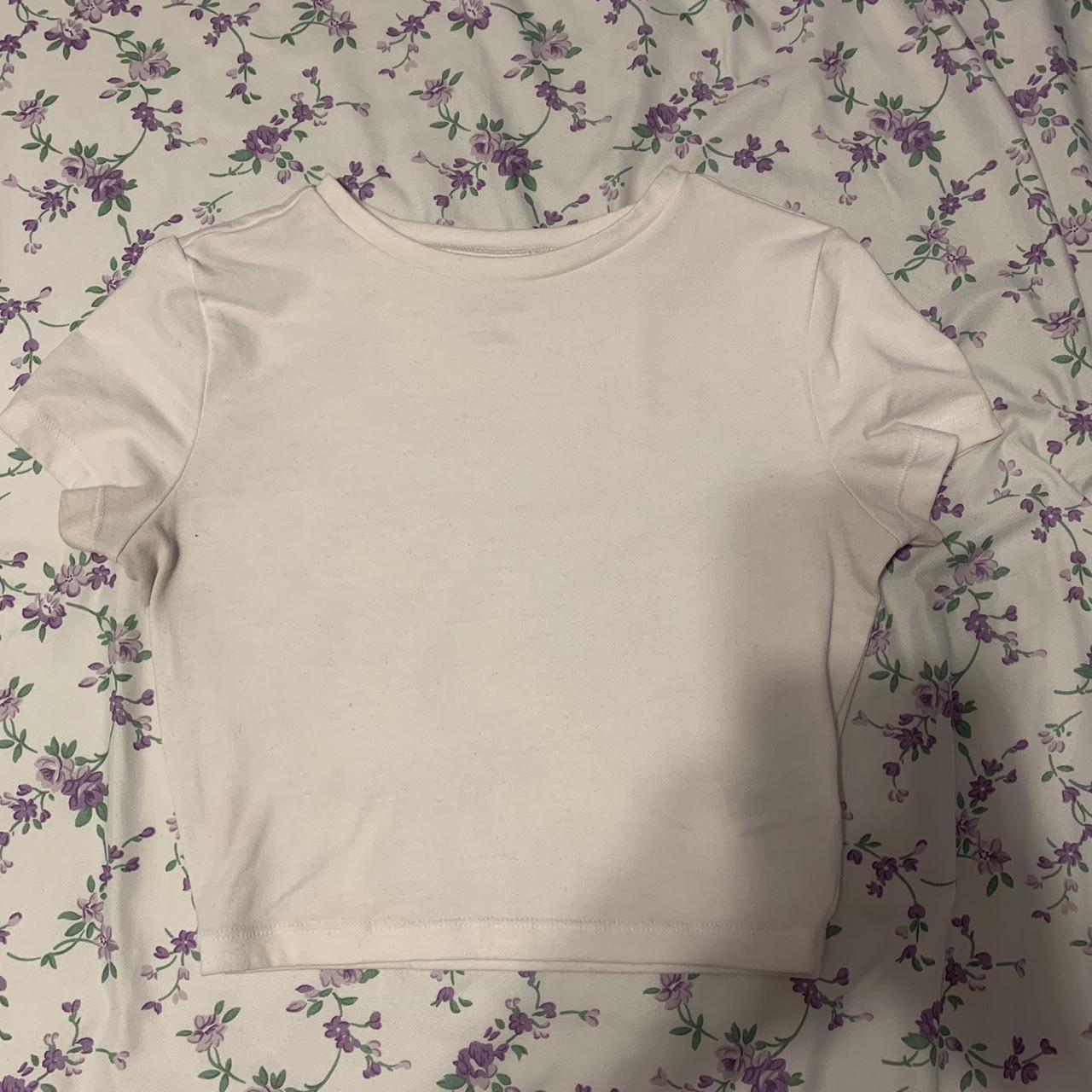 Wild Fable Women's White Crop-top | Depop