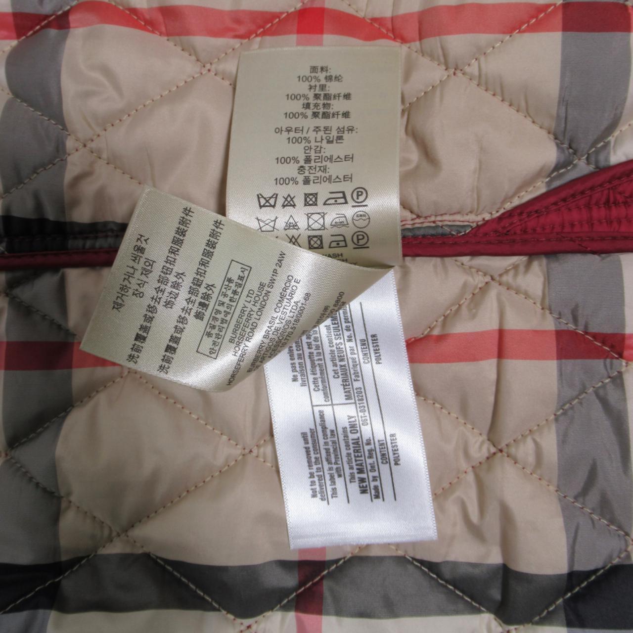 BURBERRY100%毛　レディースジャケットサイズ:M 赤色 BURBERRY100%毛 レディースジャケットサイズ:M 赤色 BURBERRY100