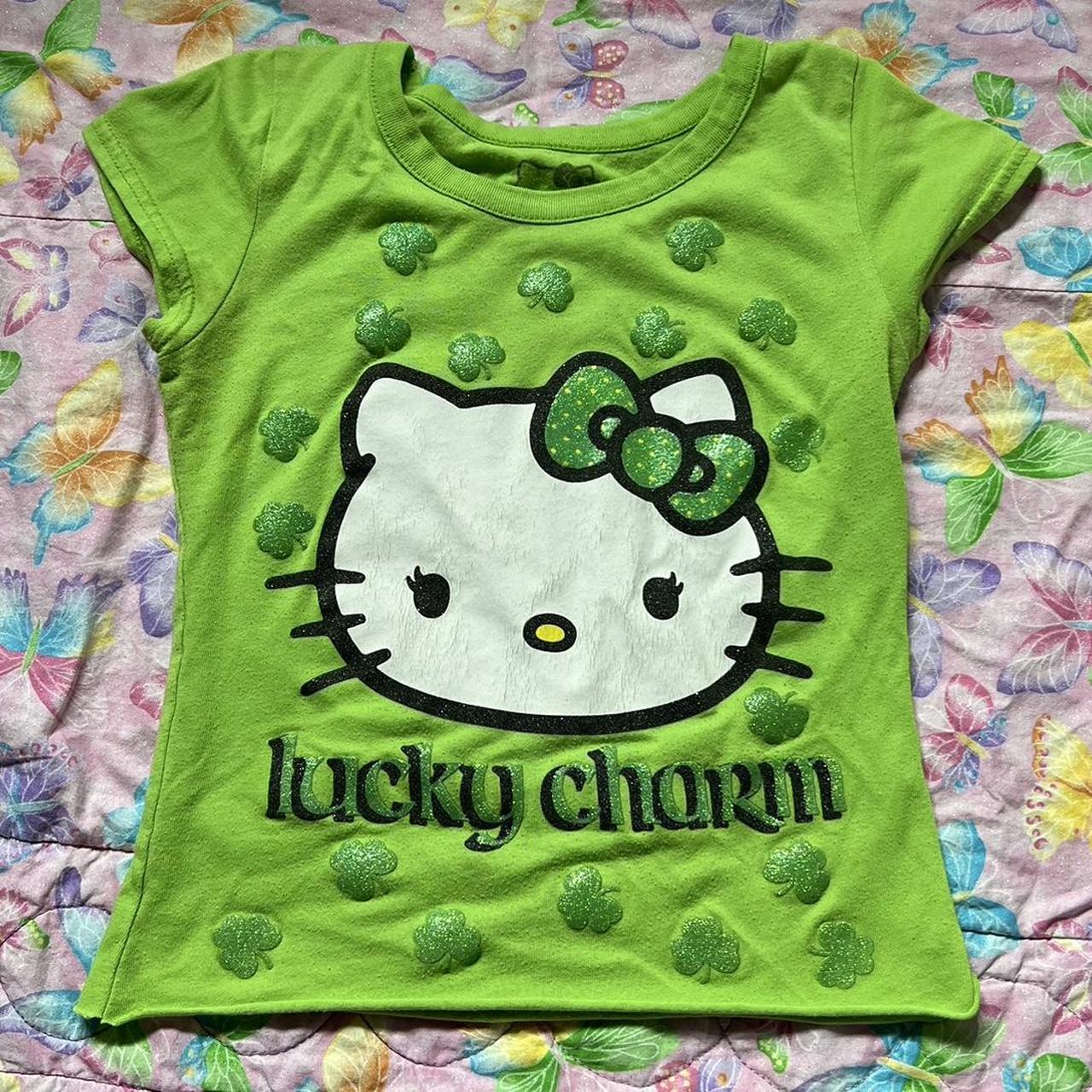 y2k hello kitty top💚🖤 **Size S but can fit XS - Depop