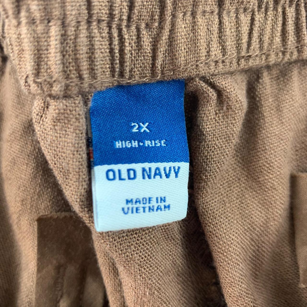 Old Navy Women's Brown Shorts | Depop