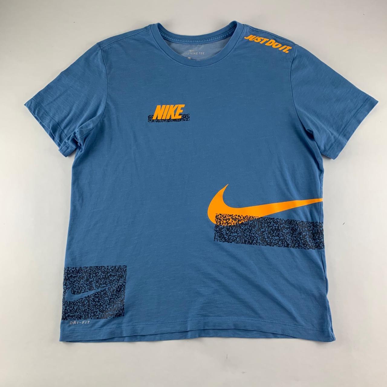 ✓ Nike t shirt centre swoosh Detroit Tigers Motor - Depop