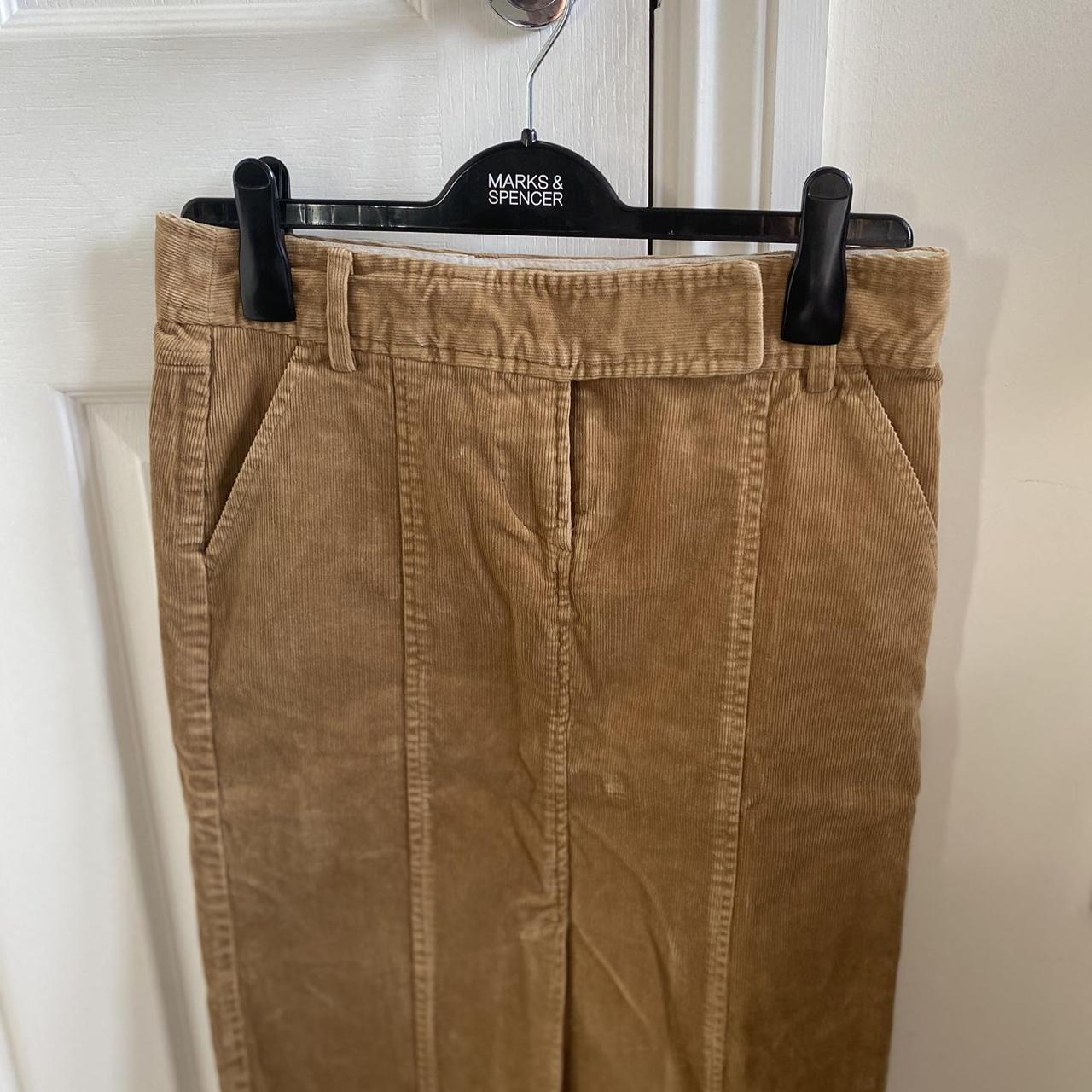 Zara Women's Tan Skirt Depop