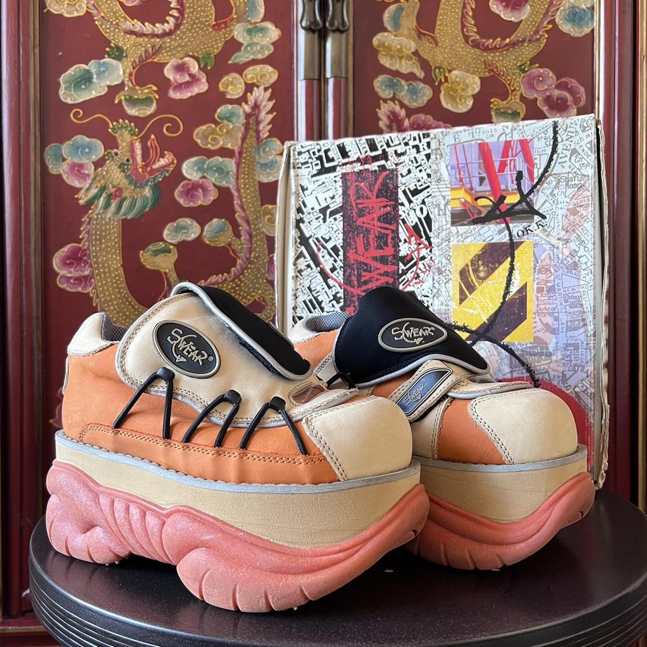 🎀 Vintage 90s/00s SWEAR Alternative Platform | Depop