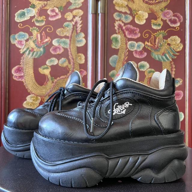 🎀 Vintage 90s/00s SWEAR Alternative Platform | Depop