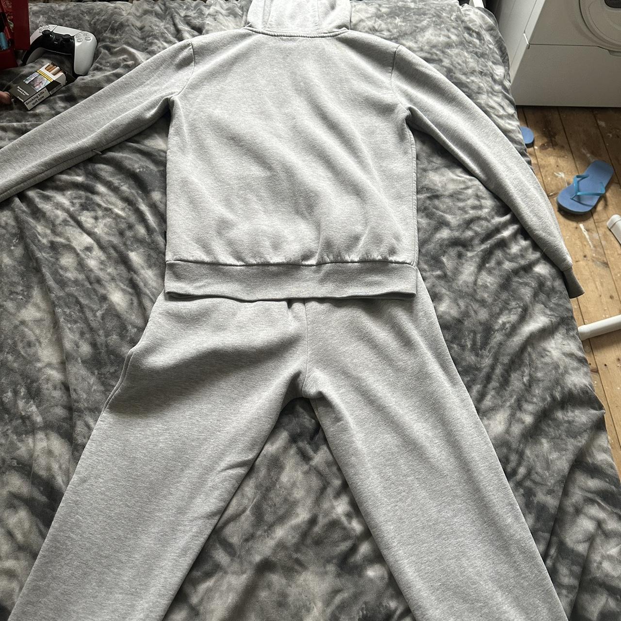 Hoodrich grey tracksuit with pocket in arm and Depop