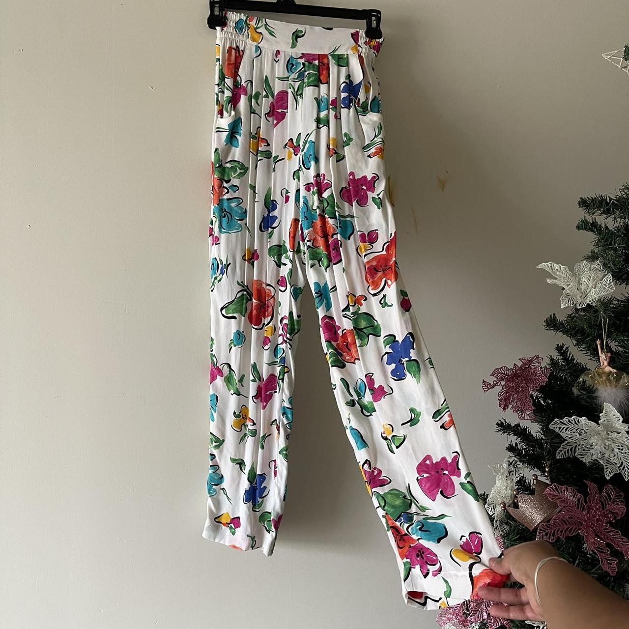 item listed by nefertitithrifts