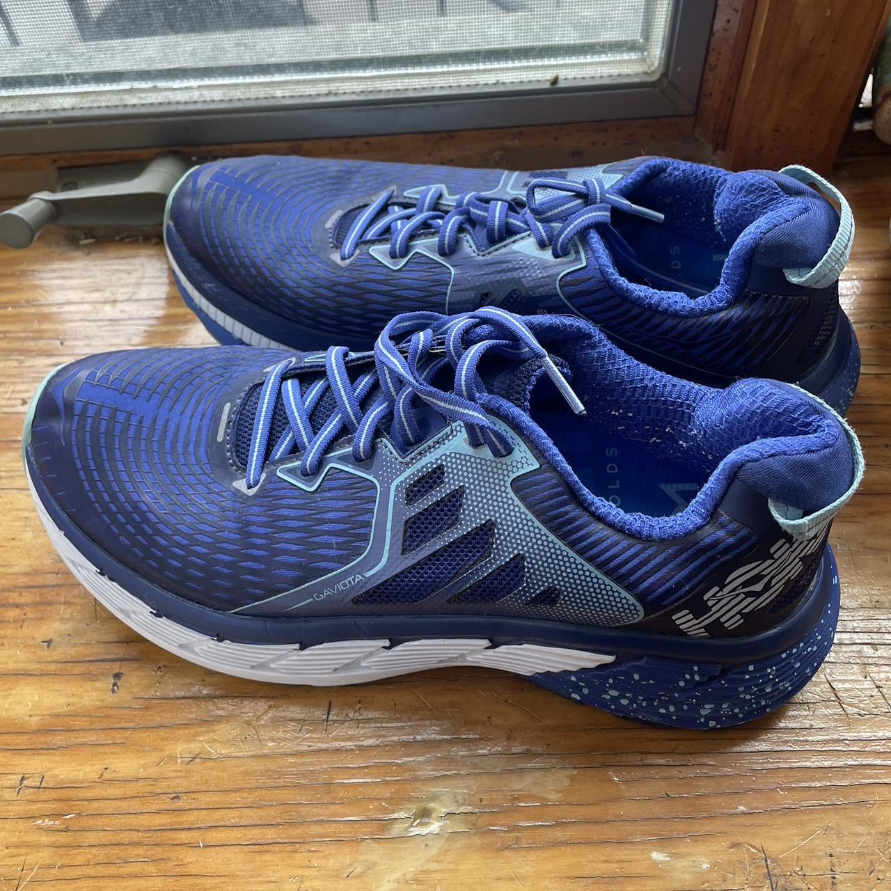 Used hoka deals running shoes