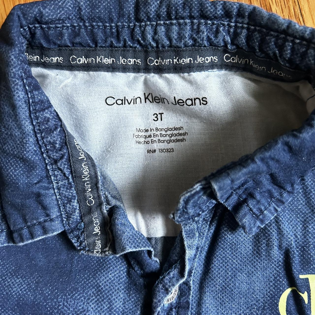 Calvin Klein 3T button up blue jean wash