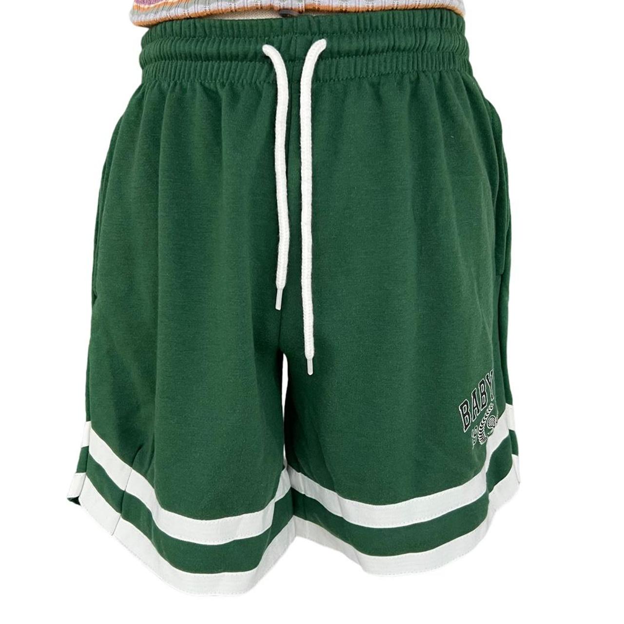 Kelly Green draw string sweat shorts. Y2k lounge Depop