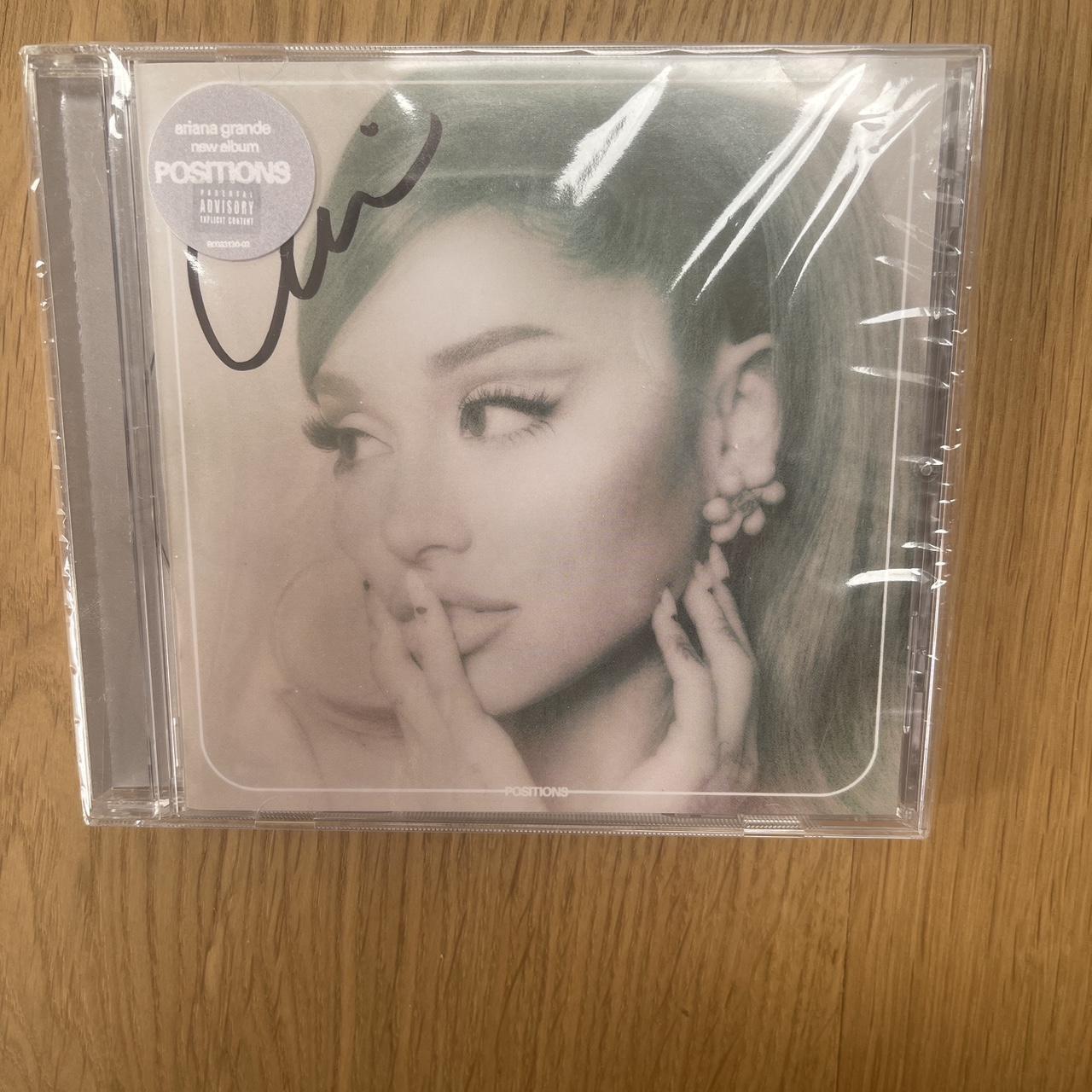 【アメリカ限定】アリアナ グランデ　サイン入りCD eternal sunshine (exclusive cover no.1) [輸入盤][1CD