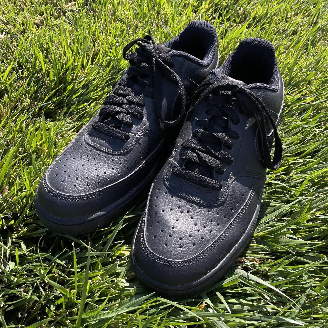 mens nike all black trainers