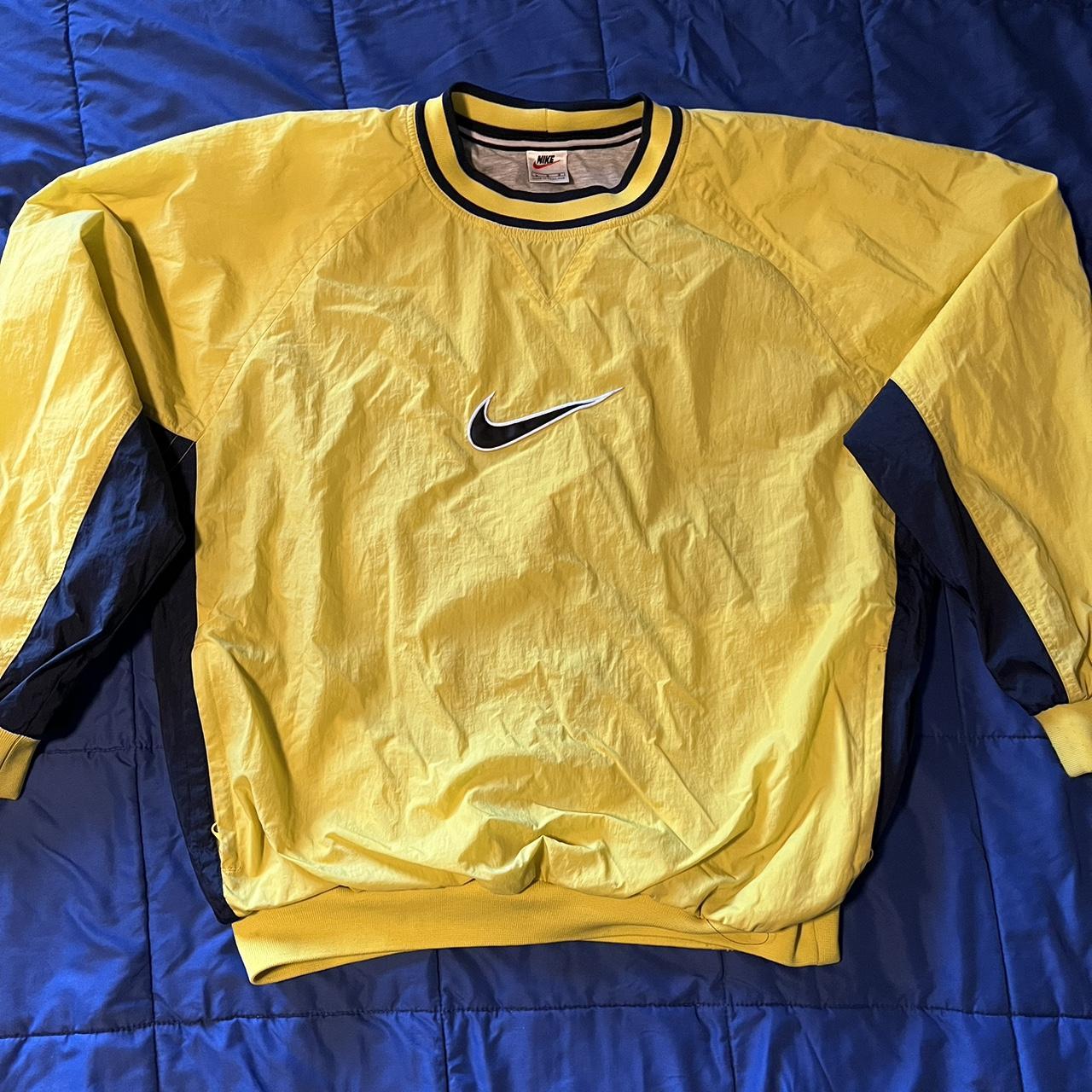 nike vintage yellow sweatshirt