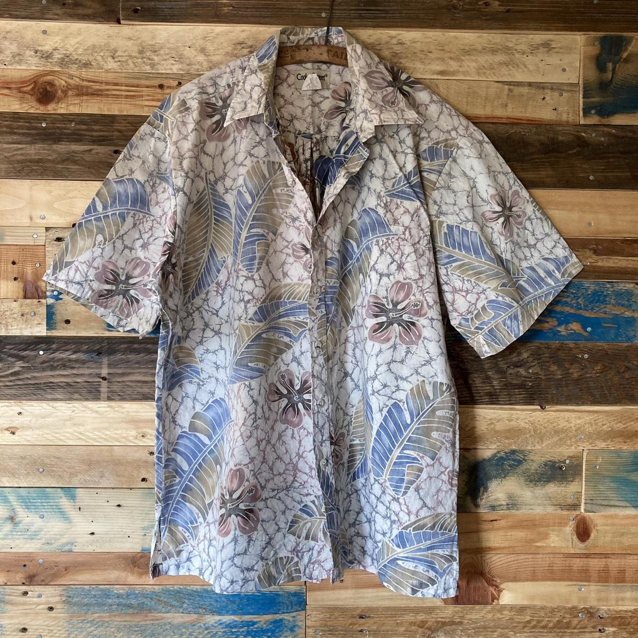 Hawaiian Aloha shirt by Cooke Street, Honolulu, Size... - Depop