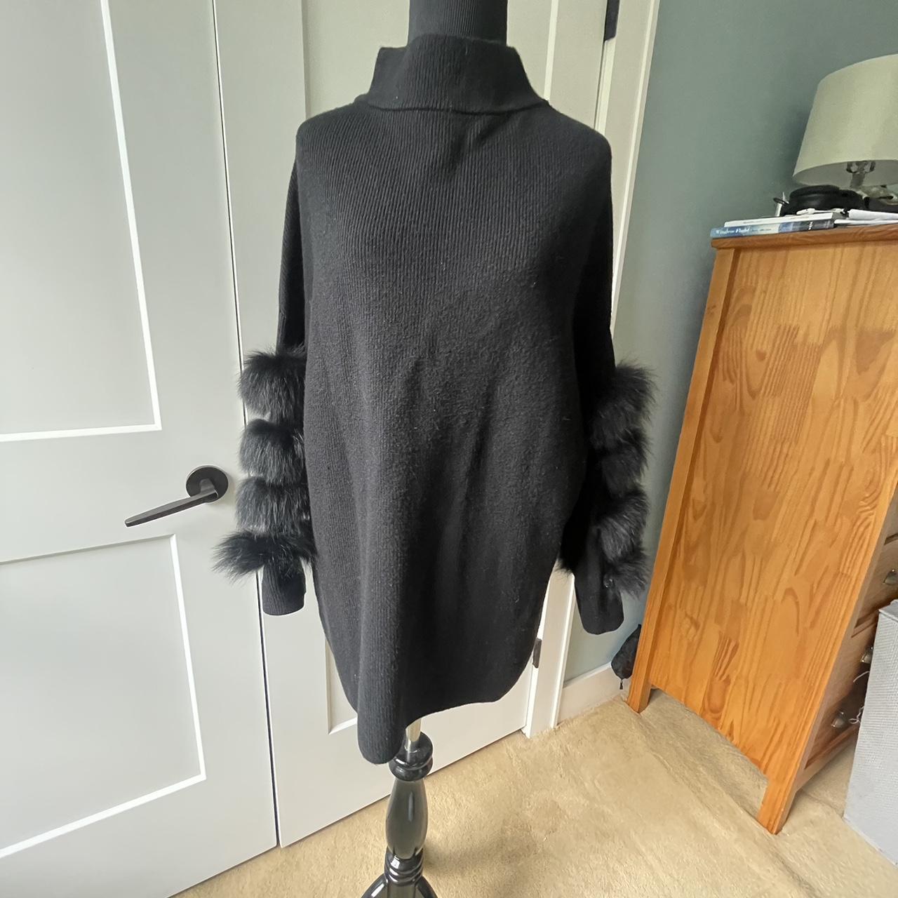 Black jumper with fur sleeves best sale