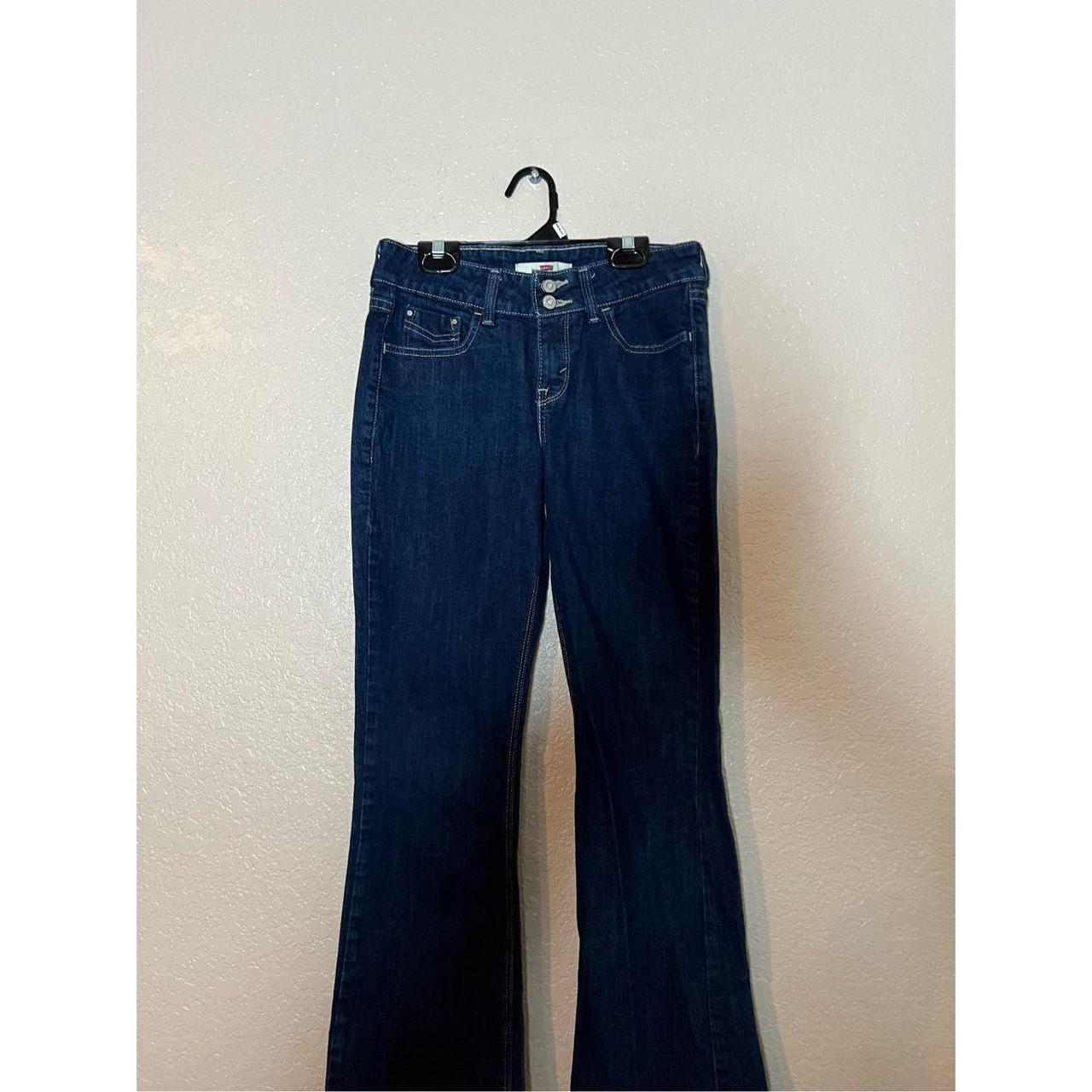 Levis slender 2024 bootcut 526 jeans