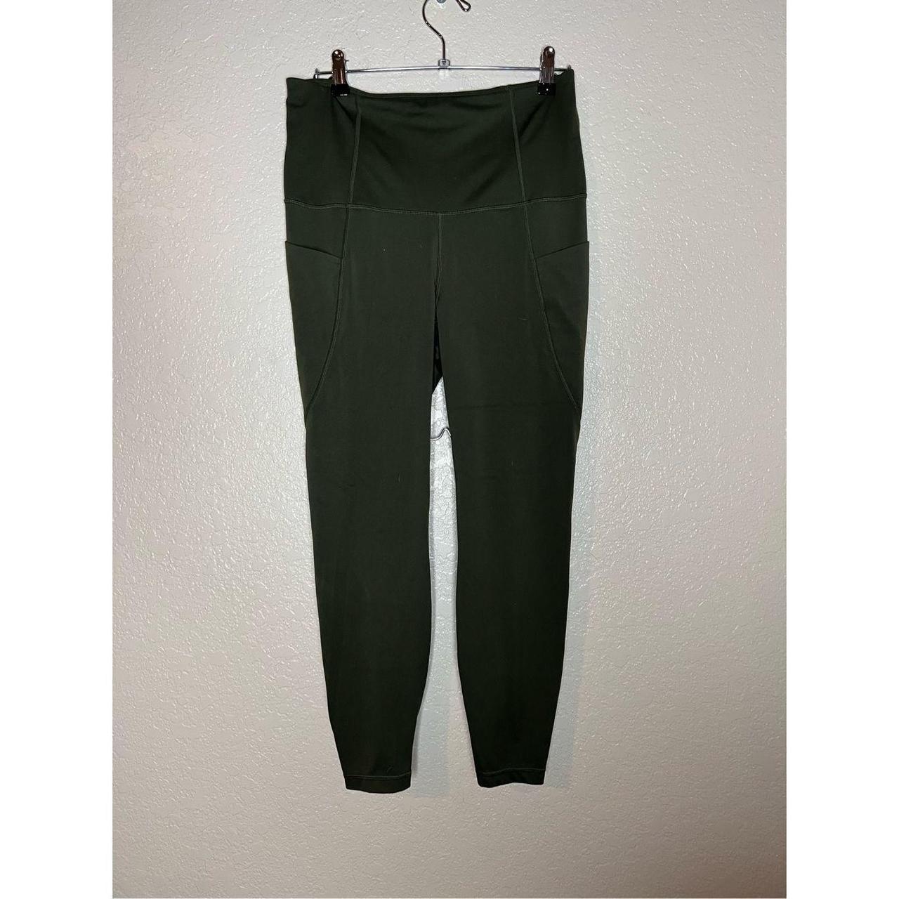 All In Motion activewear leggings with pockets and - Depop