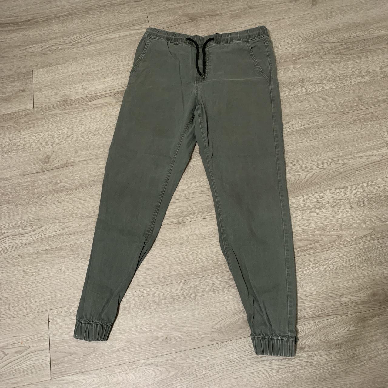 DENIZEN FROM LEVI JOGGER PANTS Size: 32 X 32... - Depop