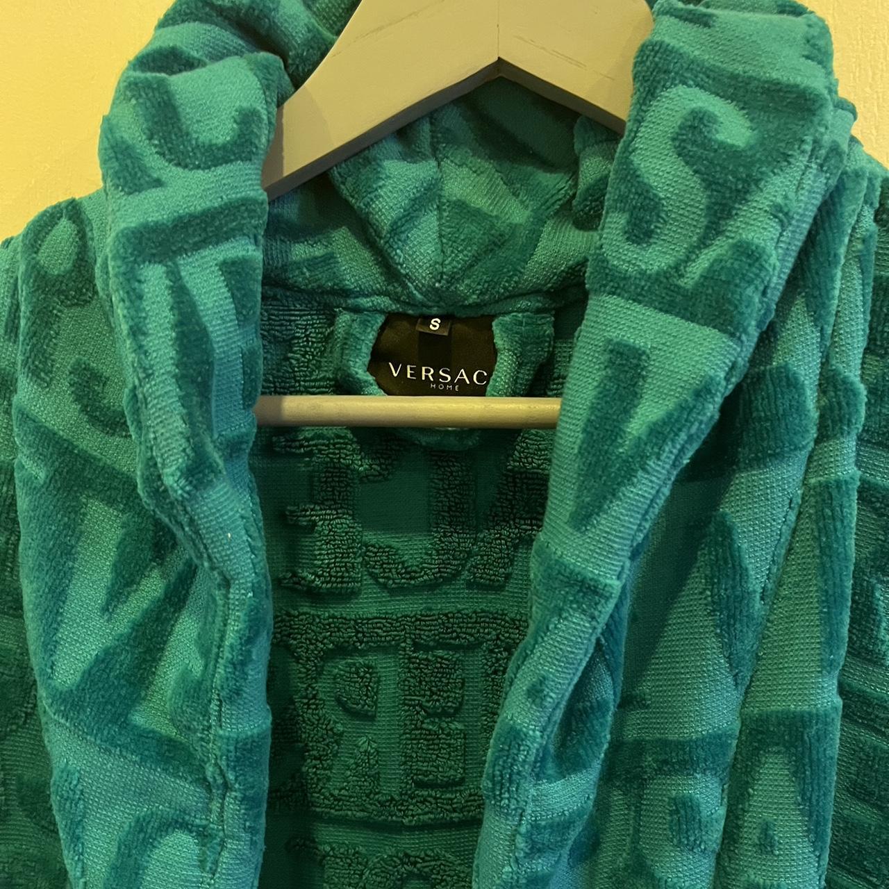 Versace Men's Blue Robe Depop