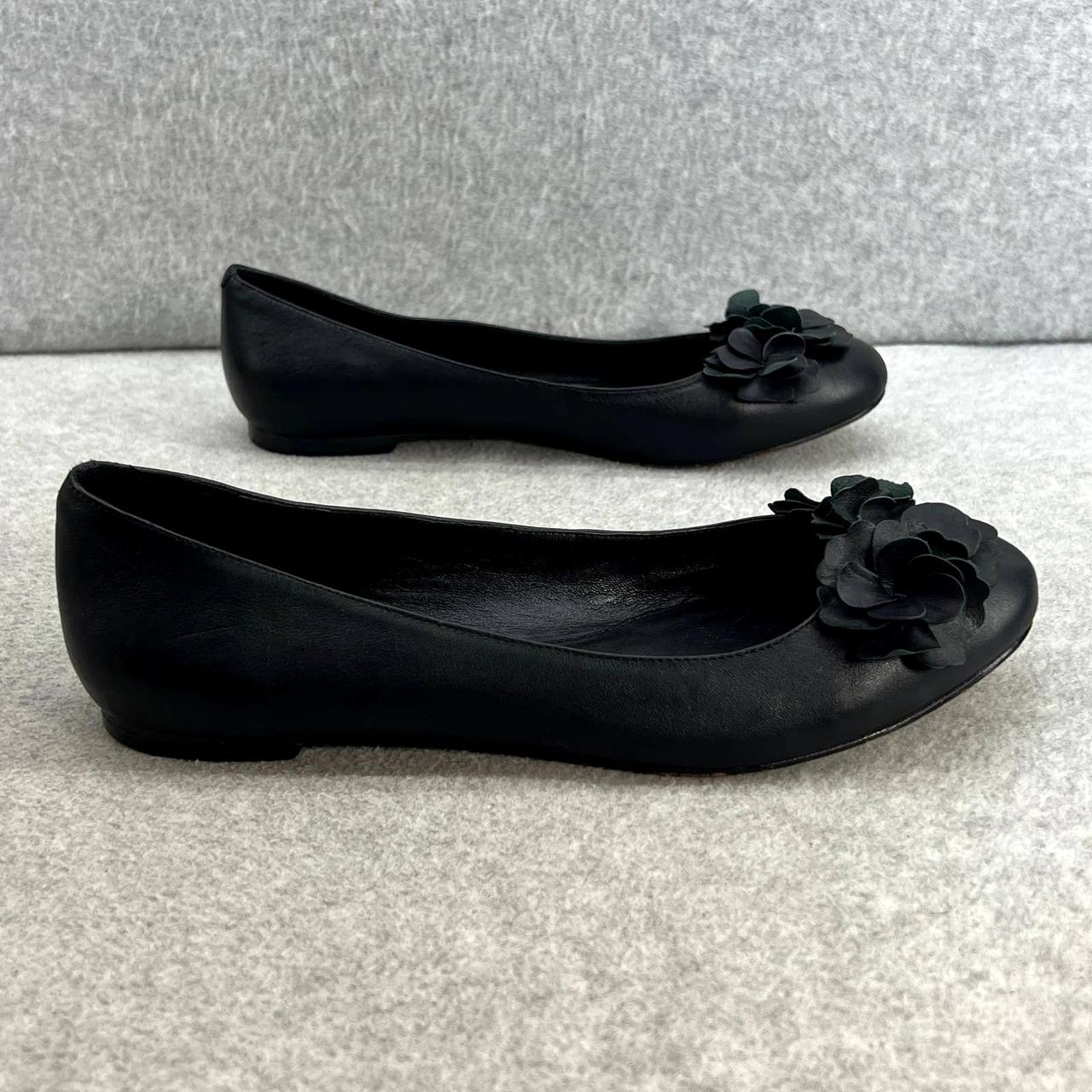 Saks Fifth Avenue Shoes Womens Black Slip On - Depop