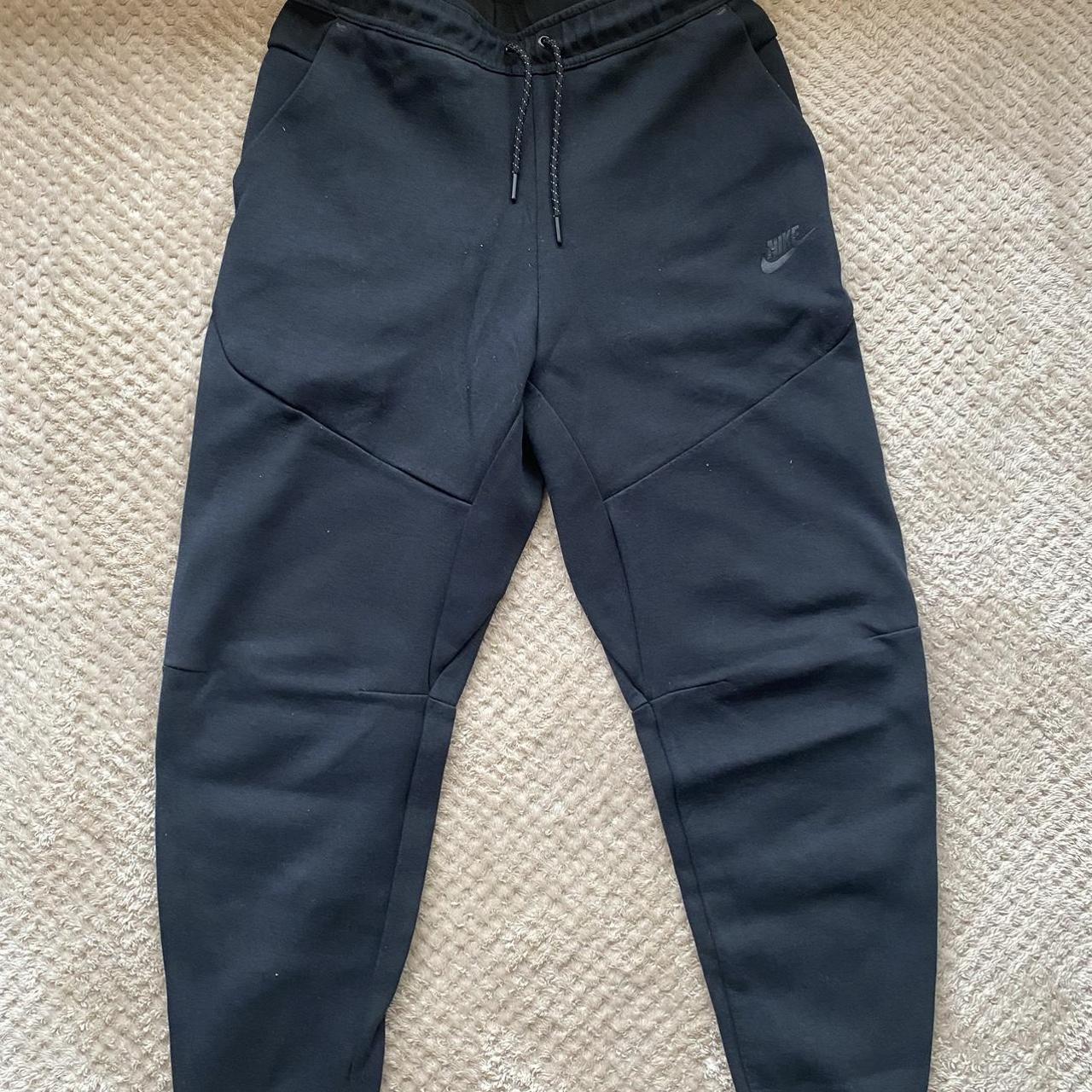 BLACK NIKE TECH BOTTOMS MEDIUM STITCHED ON THE ASS,... - Depop