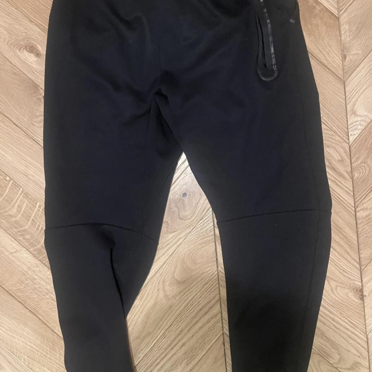 Nike CU4495010 Size M Men's Trousers - Black Used a... - Depop