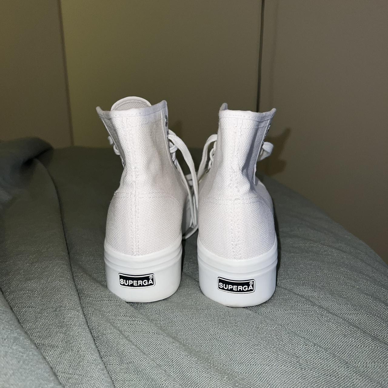 Superga Women's White Trainers (3)