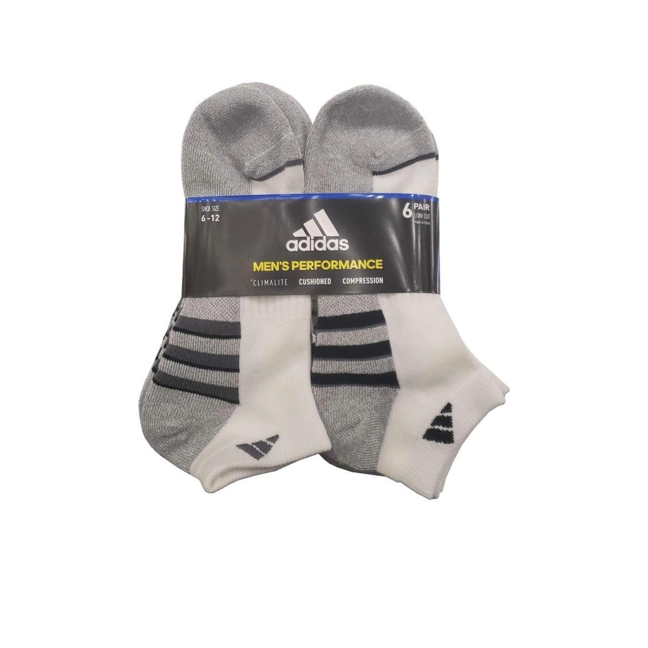 item listed by instylenowshoes