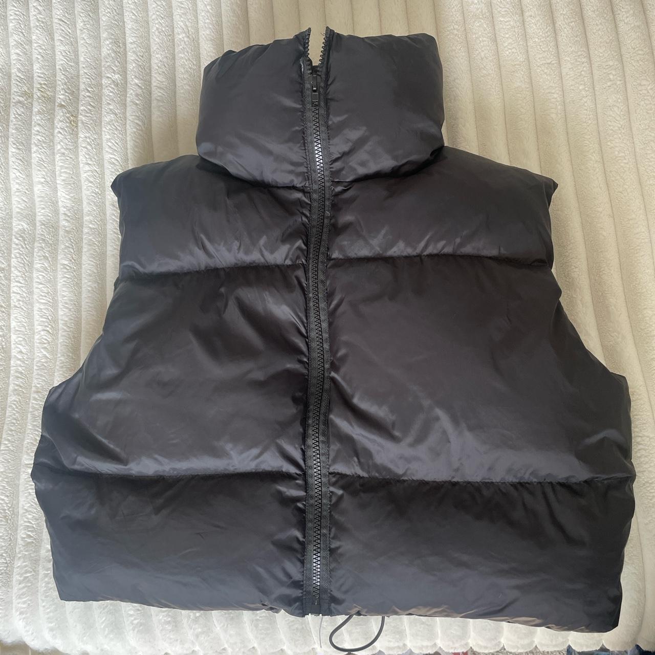 Puffer jacket 🤍 perfect condition - Depop