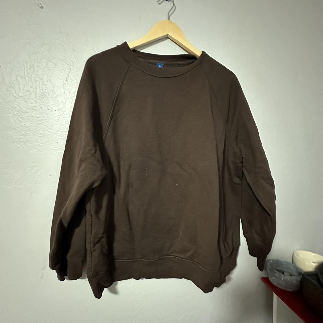 Vinatge old navy crewneck Slightly cropped (still... - Depop