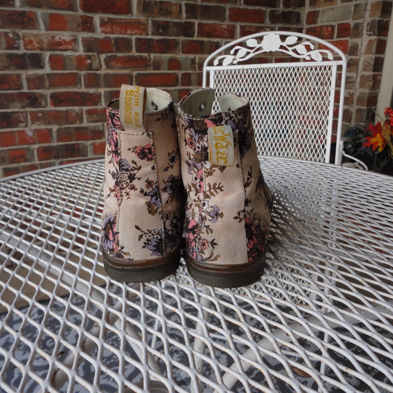 dr martens hackney floral