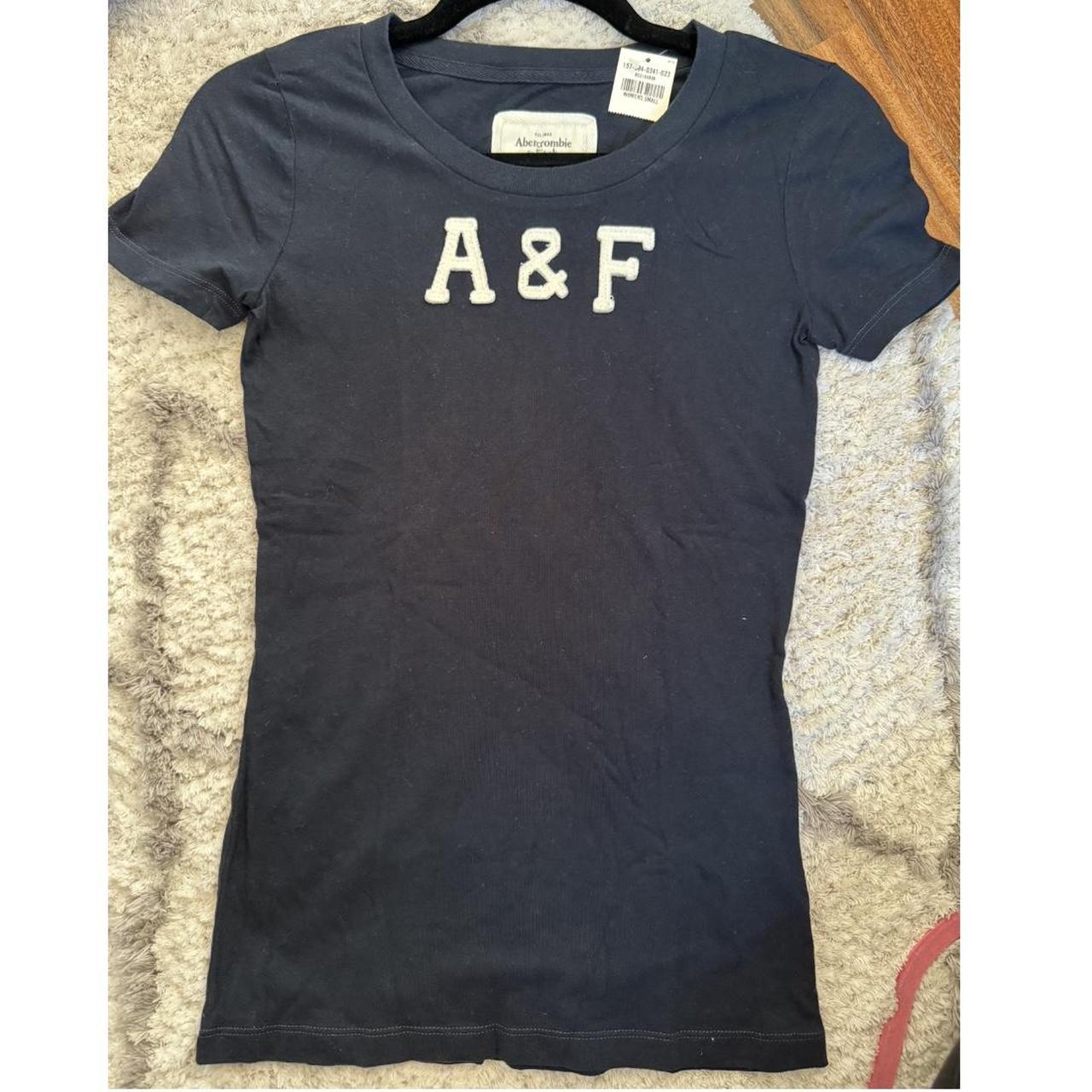 A&F T-shirt purchases