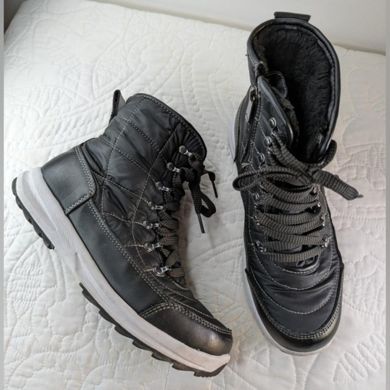 Weatherproof Women's Black Boots | Depop