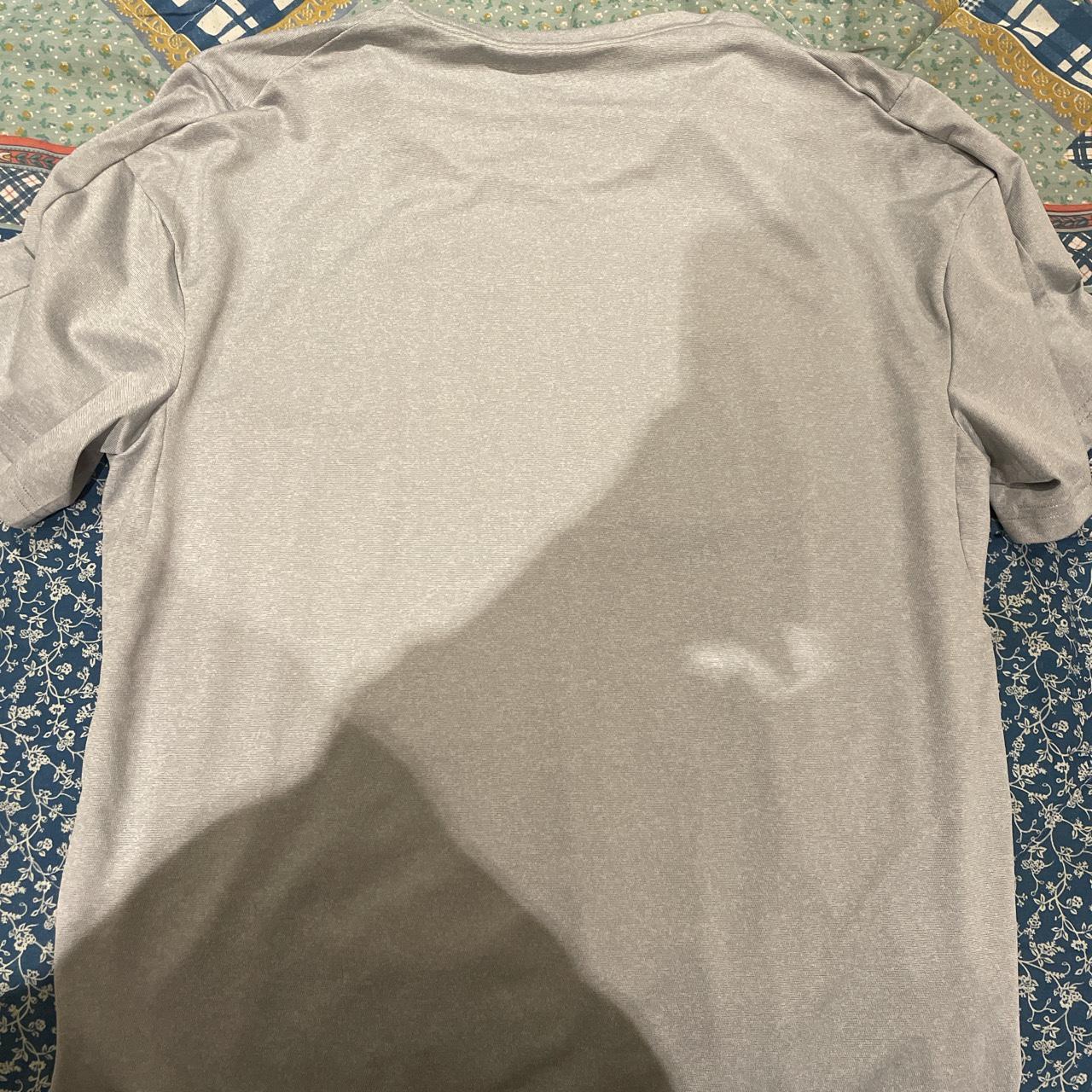 mens grey nike dri fit t shirt