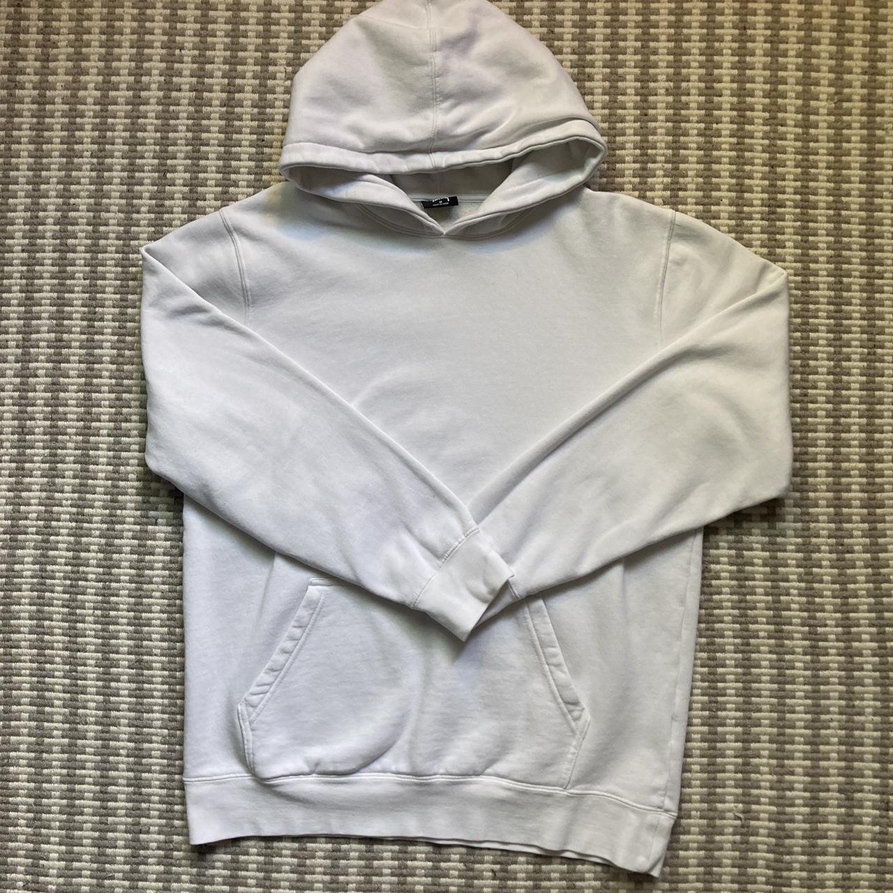 Stüssy Men's White Hoodie | Depop