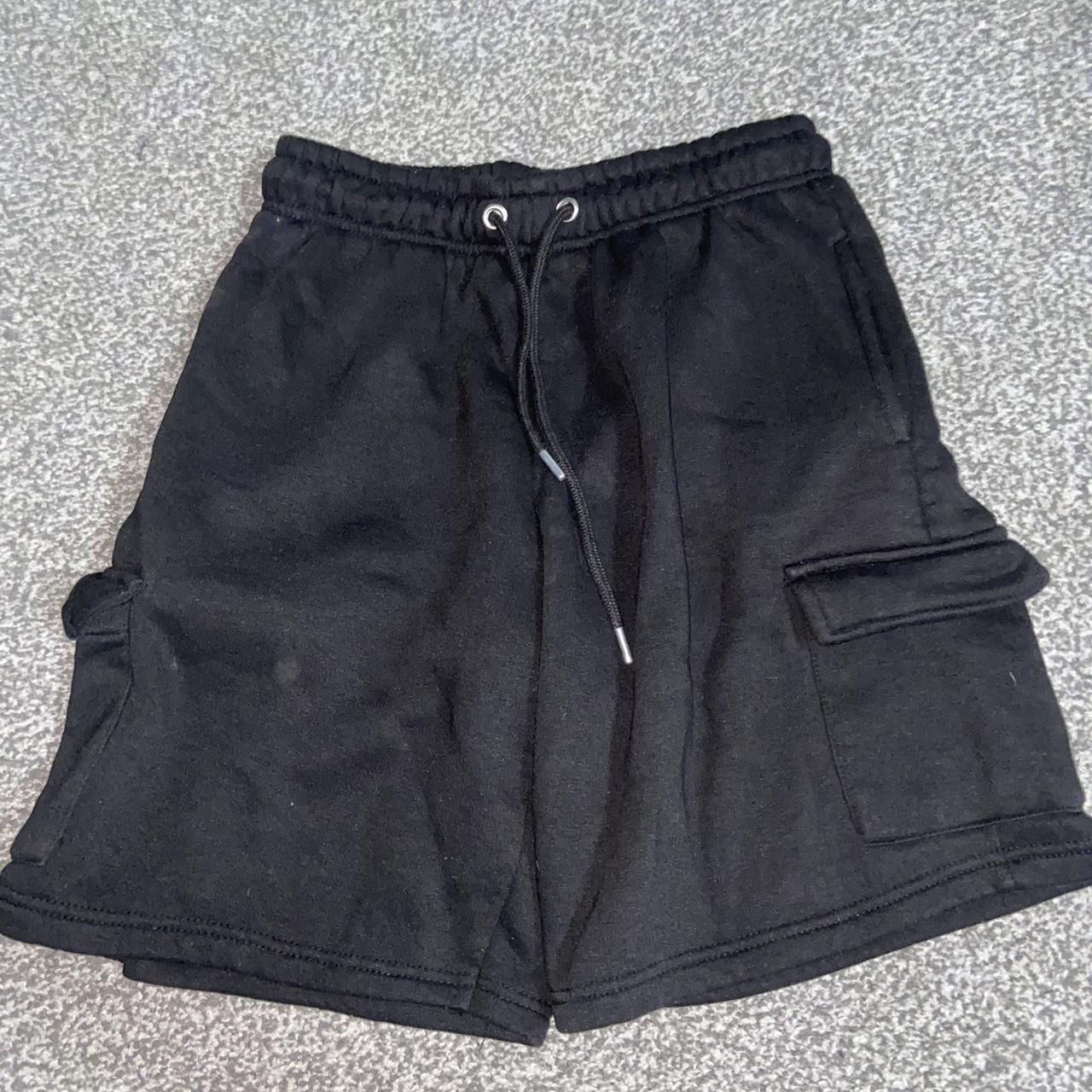 Boohoo man size s cargo shorts Never been worn, as... - Depop