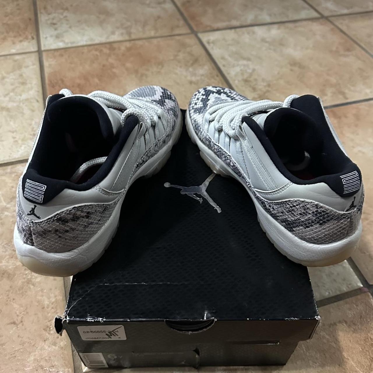 jordan 11 low top snake skin