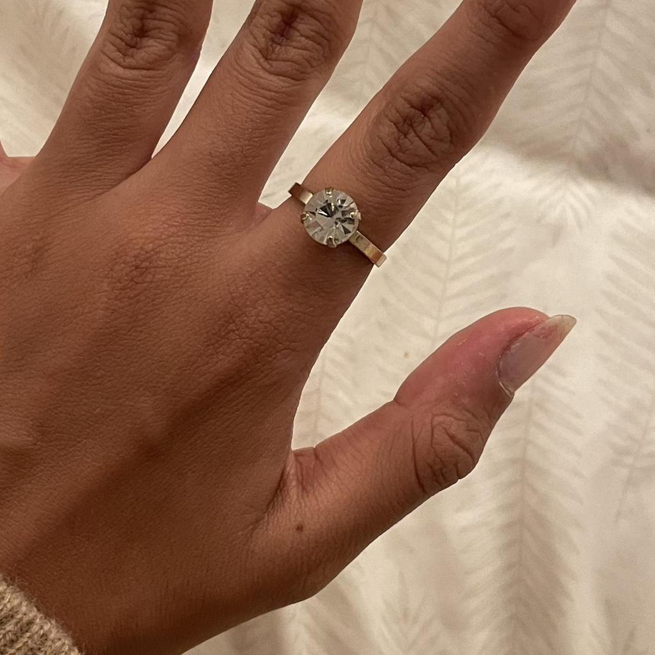 Women's Ring - Silver/Multi – Classic solitaire d… - image 1