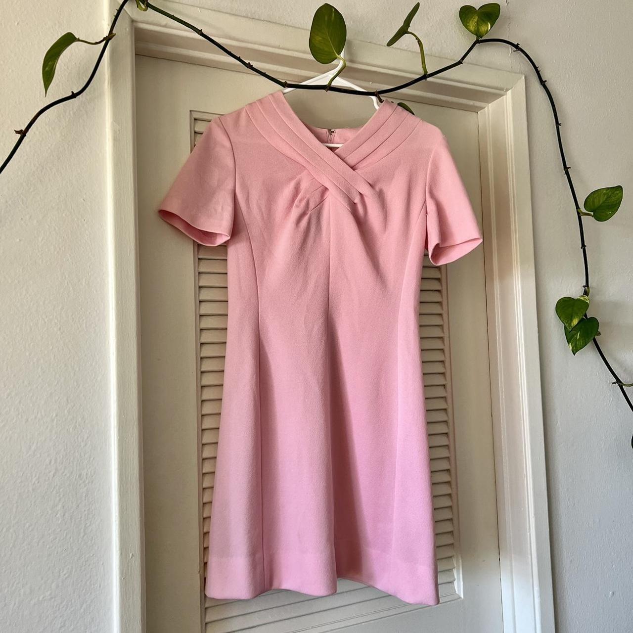 Vintage Edith Flagg dress in bubblegum pink 🩷 -... - Depop