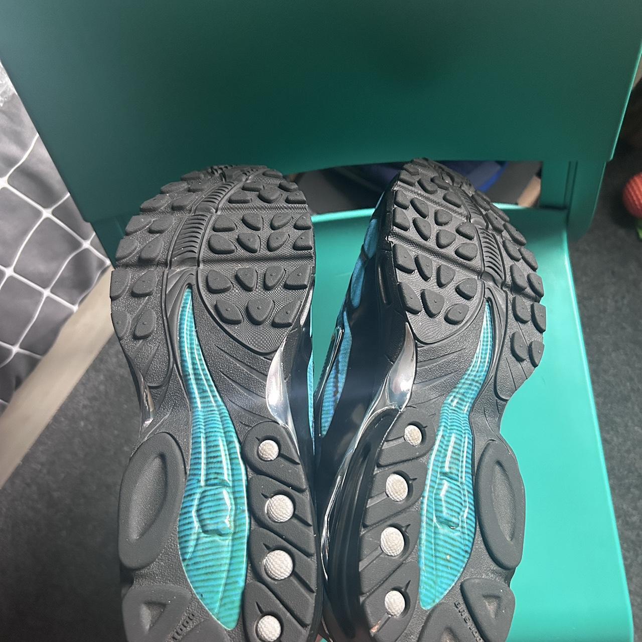 skepta tailwind blue