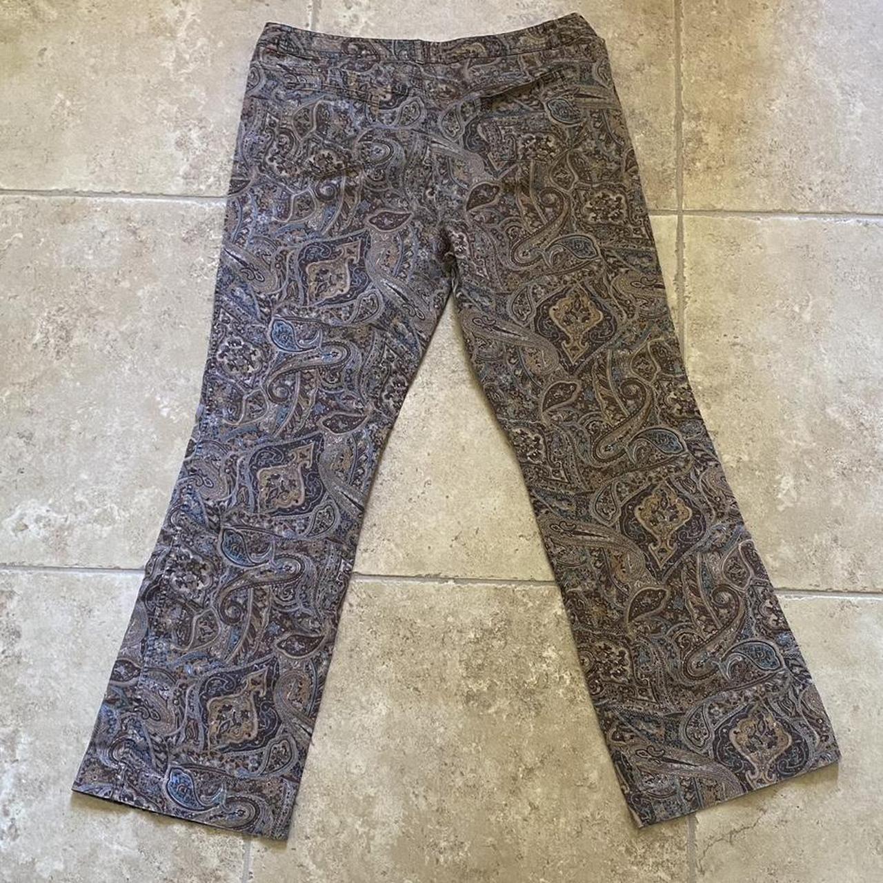 Vintage style floral print flare pants Really cute... - Depop