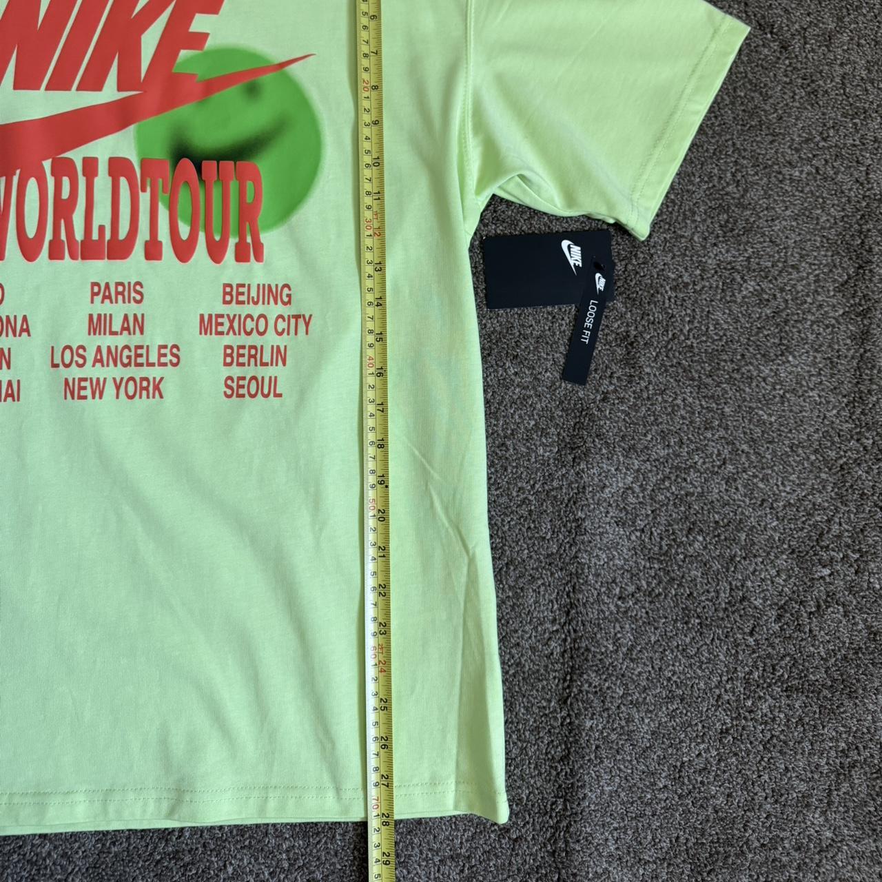 nike world tour t shirt green