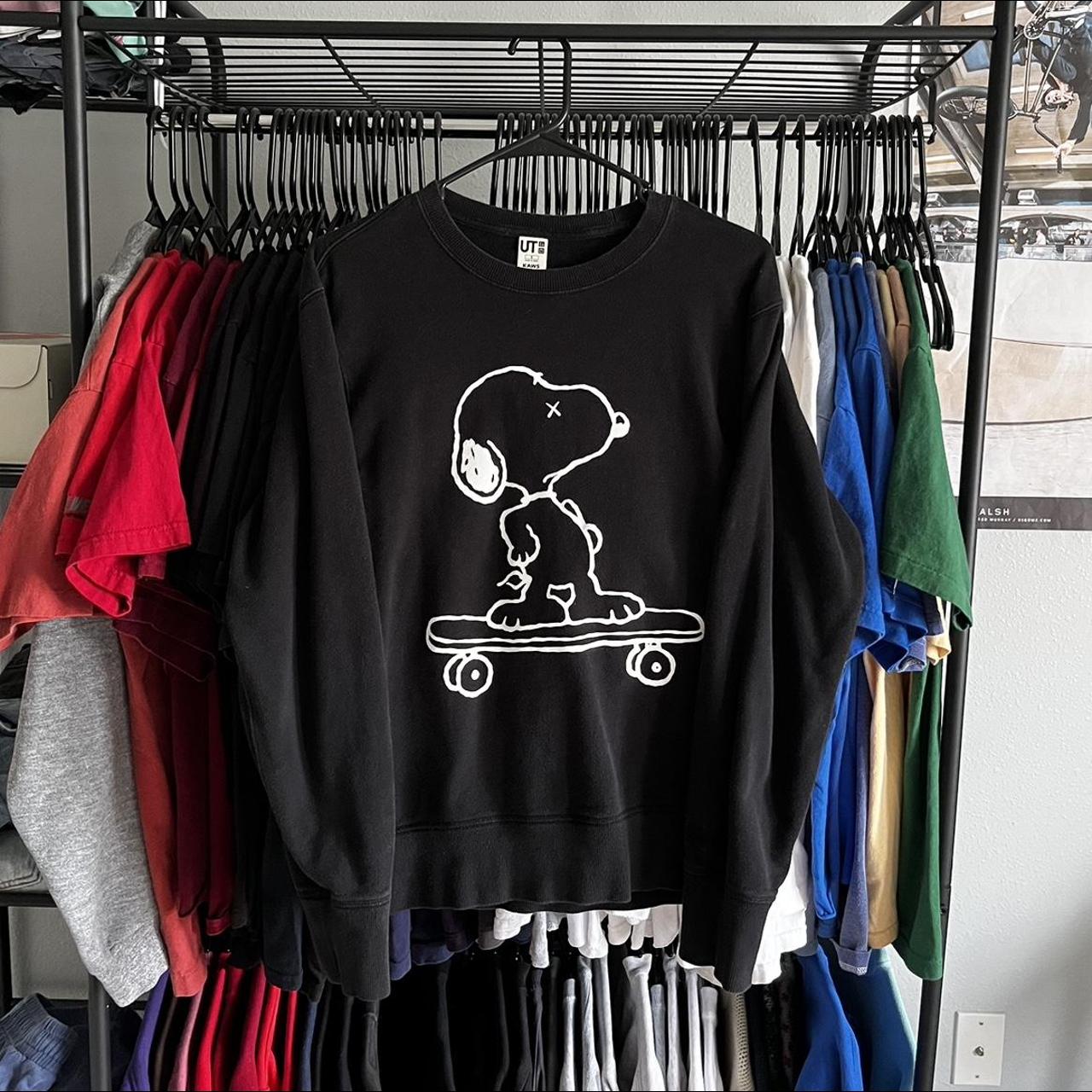 Kaws clearance peanuts sweatshirt