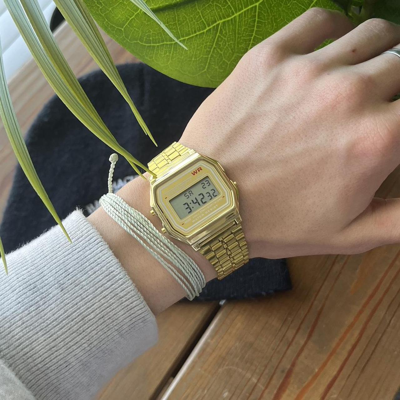 y2k 2000s vintage streetwear style gold stainless | Depop